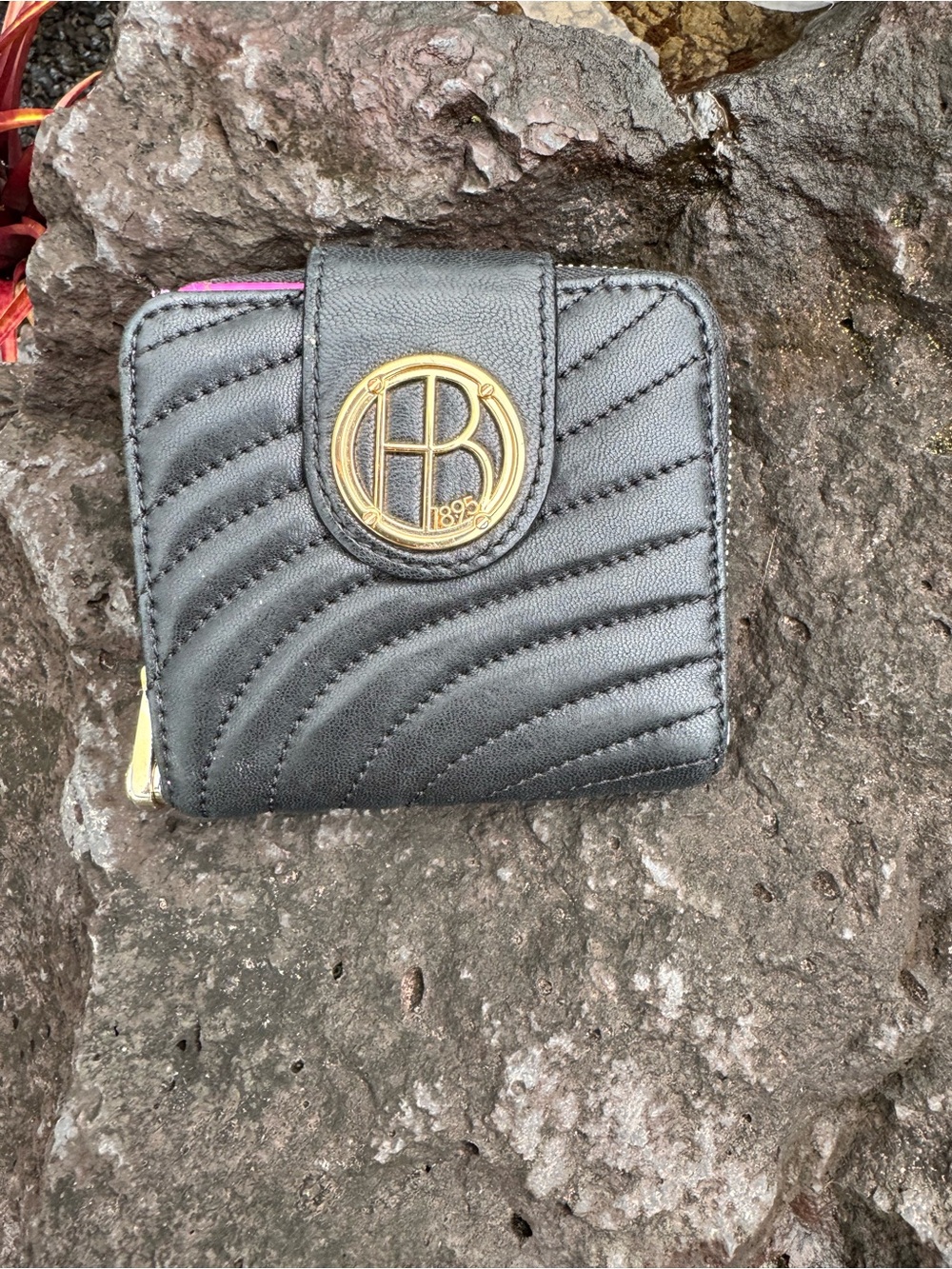 Henri Bendel 1895 Black Quilted Zip Around Wallet Pink Interior Gold Hardware